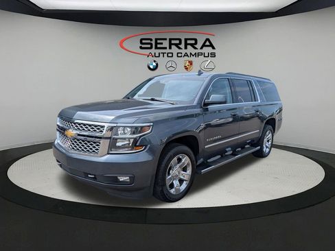 Used 2019 Chevrolet Suburban LT w/ LT Signature Package AWD/4WD image 1