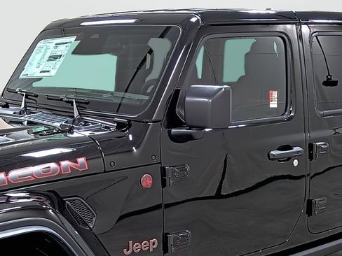 New 2026 Jeep Wrangler Unlimited Rubicon image 8