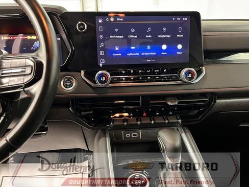 Used 2024 Chevrolet Colorado Z71 w/ Z71 Convenience Package 2 AWD/4WD image 42