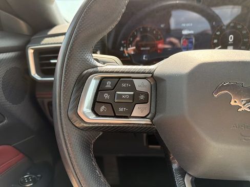 Used 2025 Ford Mustang GT Premium RWD image 19