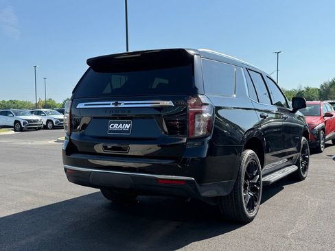 Used 2022 Chevrolet Tahoe LT w/ Luxury Package image 5