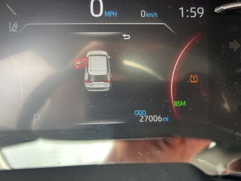 Used 2025 Toyota RAV4 XLE FWD image 12