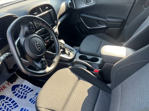 Used 2020 Kia Soul GT-Line w/ Option Group 015 image 14