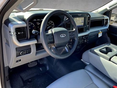 New 2026 Ford F350 XL w/ XL Chrome Package image 4