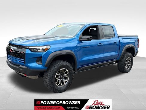 Certified 2024 Chevrolet Colorado ZR2 w/ LPO, Tailgate Decal Package AWD/4WD image 1