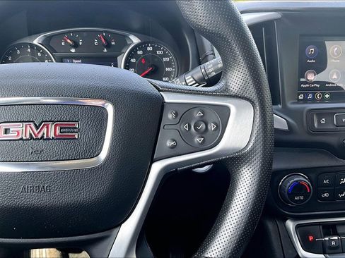 Used 2023 GMC Terrain SLE w/ Driver Convenience Package AWD/4WD image 20