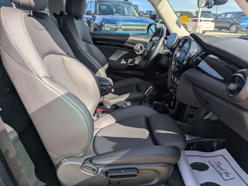 Used 2023 MINI Cooper SE image 24