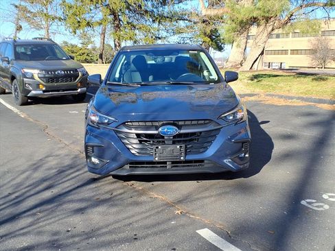 Certified 2025 Subaru Legacy Limited image 33