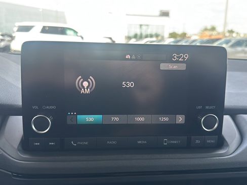 Used 2023 Honda Accord EX image 30