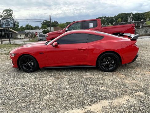 Used 2024 Ford Mustang GT RWD image 6