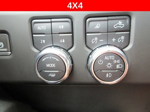 Certified 2024 GMC Sierra 2500 AT4 w/ AT4 Premium Plus Package AWD/4WD image 35