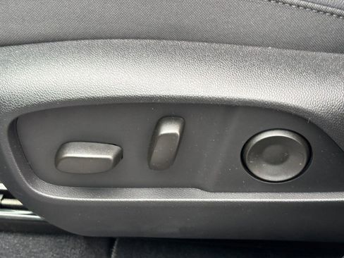 Used 2026 Chevrolet Equinox LT w/ Convenience Package II image 25