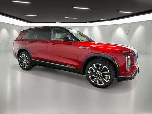 New 2026 Cadillac Vistiq Sport image 6