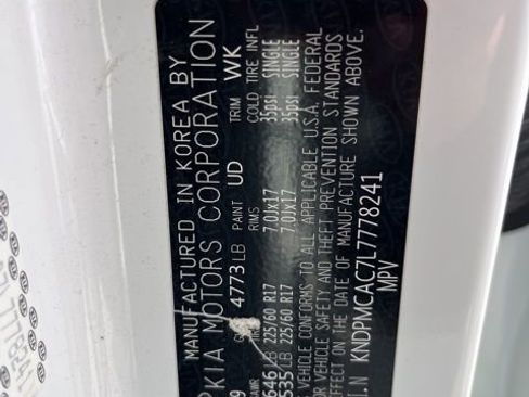 Used 2020 Kia Sportage LX image 29