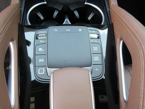 Used 2025 Mercedes-Benz GLS 450 4MATIC image 26