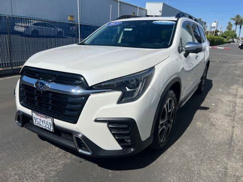 Certified 2023 Subaru Ascent Touring AWD/4WD image 9