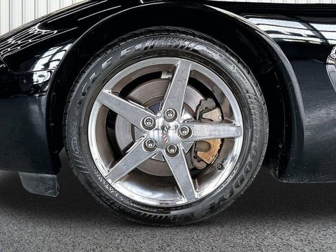 Used 1999 Chevrolet Corvette Coupe RWD image 30