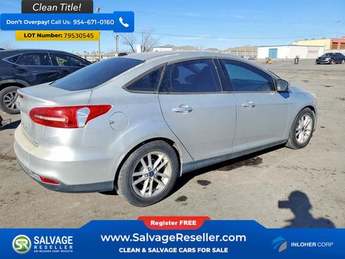 Used 2015 Ford Focus SE image 4