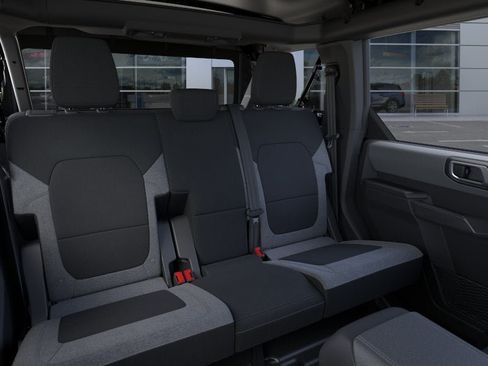 New 2026 Ford Bronco 4-Door AWD/4WD image 11