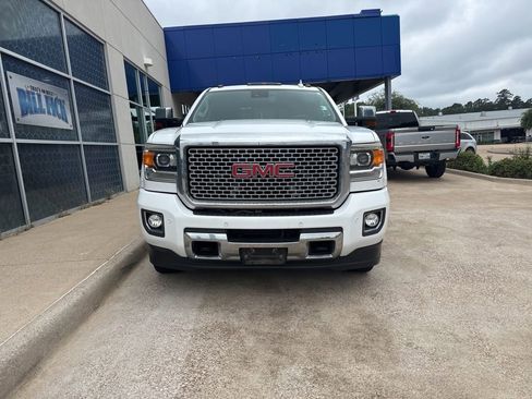 Used 2015 GMC Sierra 3500 Denali w/ Duramax Plus Package AWD/4WD image 3