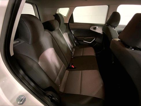 Certified 2025 Kia Soul LX image 23