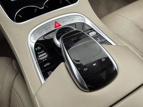 Used 2019 Mercedes-Benz S 560 4MATIC Sedan image 47