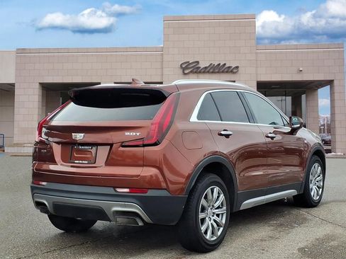 Used 2019 Cadillac XT4 Premium Luxury image 5