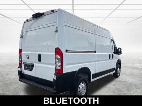 Used 2023 RAM ProMaster 2500 w/ Convenience Group image 5