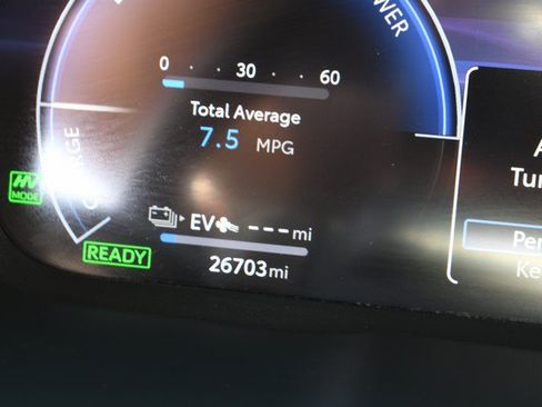 Certified 2024 Toyota RAV4 XSE w/ Weather Package AWD/4WD image 33