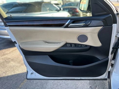 Used 2018 BMW X4 xDrive28i image 17