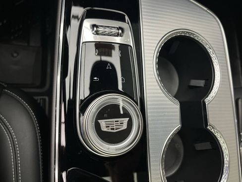 Certified 2024 Cadillac Lyriq Tech w/ LPO, Floor Liner Package AWD/4WD image 19