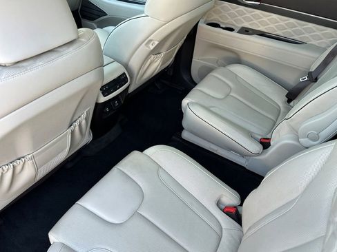 Used 2020 Hyundai Palisade Limited image 12