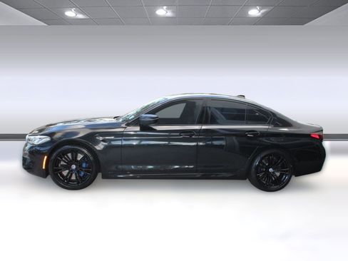 Used 2023 BMW M5 AWD/4WD image 2