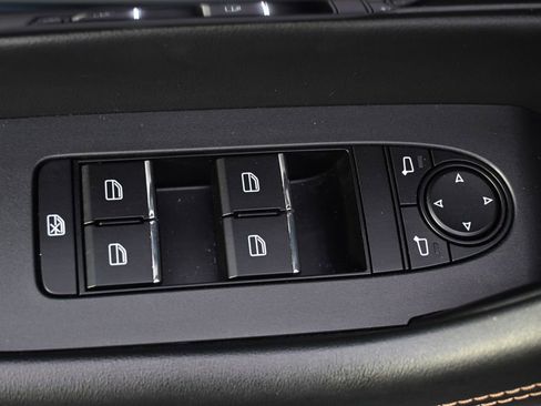 Certified 2024 MAZDA CX-90 Plug-In Hybrid w/ Preferred image 24