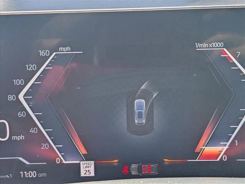 Used 2026 BMW X5 sDrive40i image 10