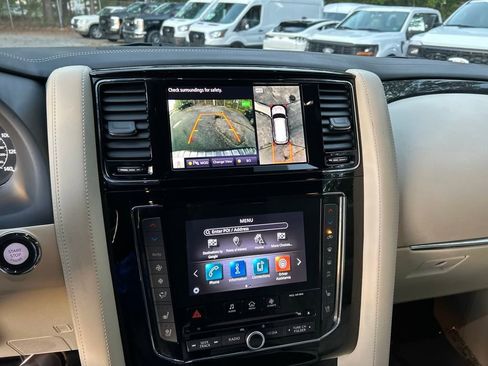 Used 2021 INFINITI QX80 Sensory w/ All-Season Package image 12