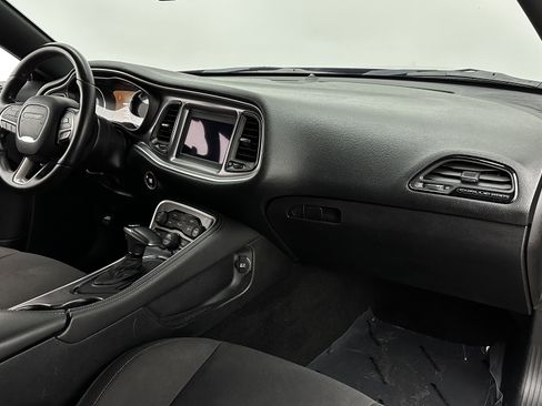 Used 2019 Dodge Challenger GT image 26