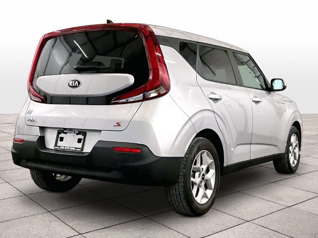 Used 2020 Kia Soul S FWD image 11