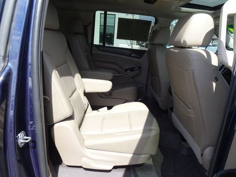 Used 2017 GMC Yukon XL SLT w/ Open Road Package image 20