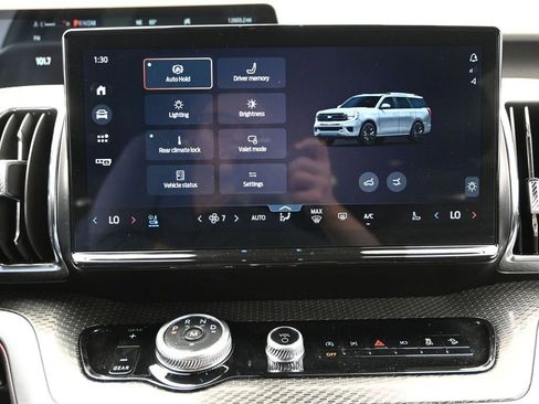 Used 2025 Ford Expedition Max Platinum w/ Stealth Appearance Package image 30