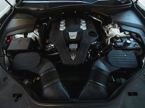 Used 2022 Maserati Levante GT image 45