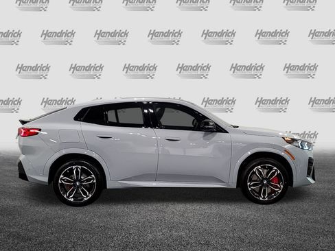 New 2026 BMW X2 xDrive28i w/ Technology Package image 9