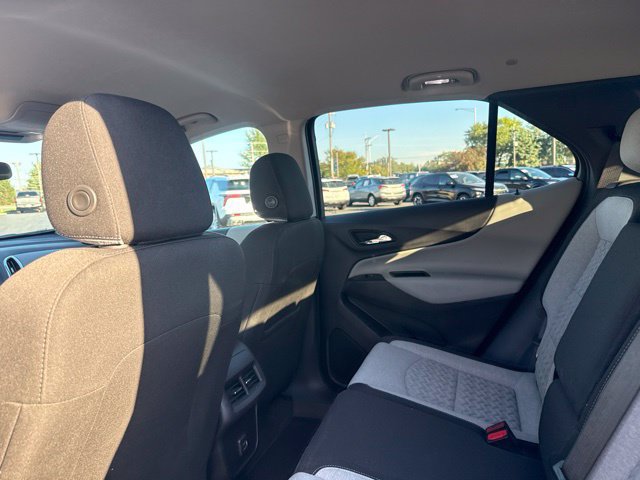 Used 2024 Chevrolet Equinox LS w/ LS Convenience Package FWD image 11