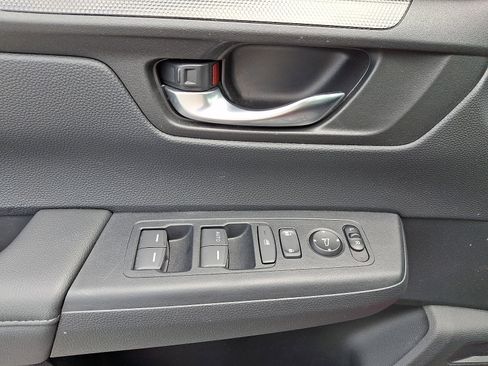 Certified 2024 Honda CR-V LX image 12