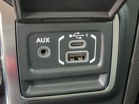 New 2026 Jeep Gladiator Sport AWD/4WD image 22