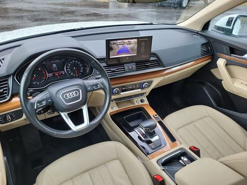 Used 2022 Audi Q5 2.0T Premium image 24