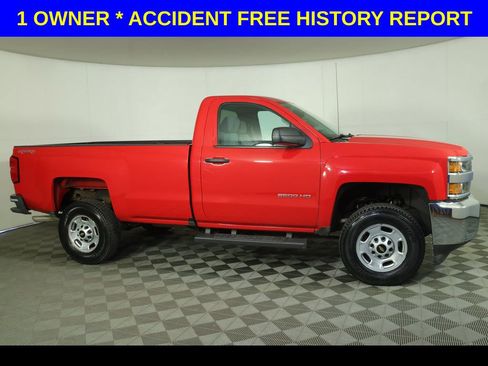 Used 2016 Chevrolet Silverado 2500 W/T w/ WT Convenience Package AWD/4WD image 2