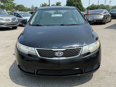 Used 2011 Kia Forte LX image 2
