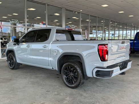 Used 2024 GMC Sierra 1500 Elevation AWD/4WD image 3