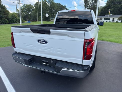 Used 2024 Ford F150 XL w/ Equipment Group 103A High RWD image 5